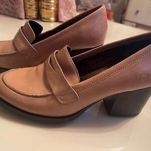 Born Women's Tan Leather Loafers